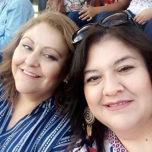 Meet your Posher, Alma